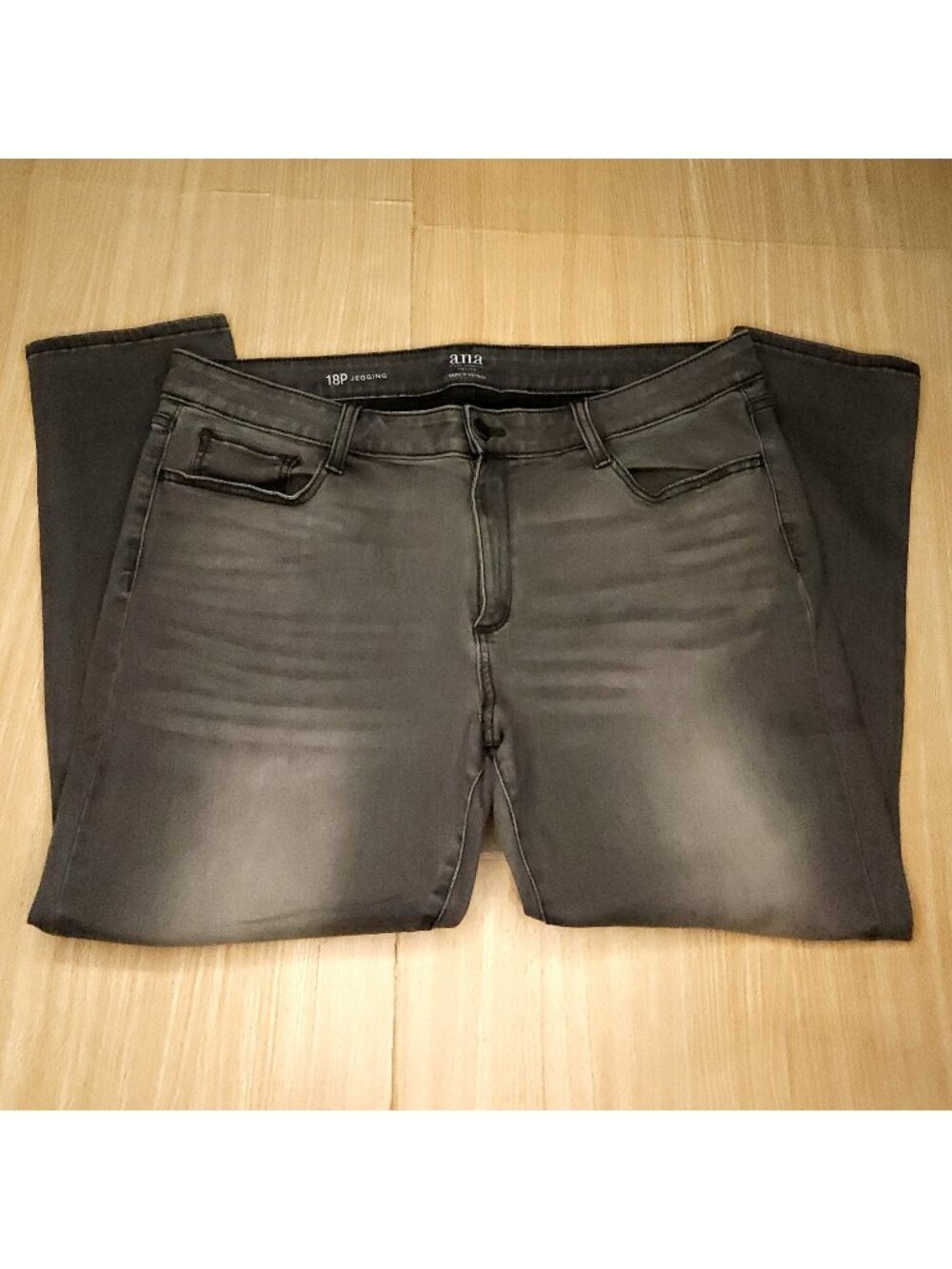 A.N.A Womens Petite Grey Jegging 18P